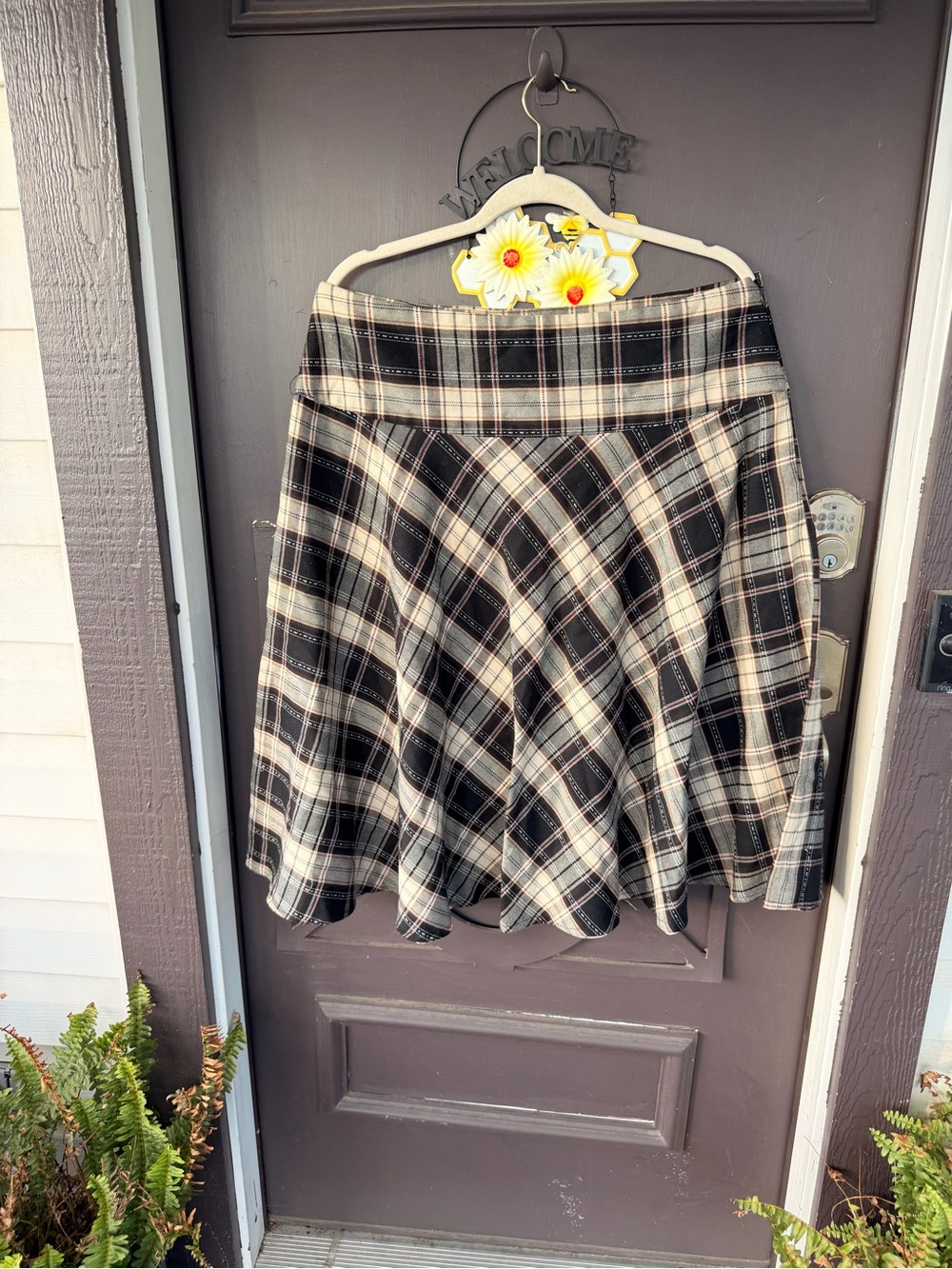 Classic Plaid Circle Skirt in Black and Cream
